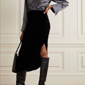 Veronica Beard Assymetrical Herst Skirt in Black. Size 0.